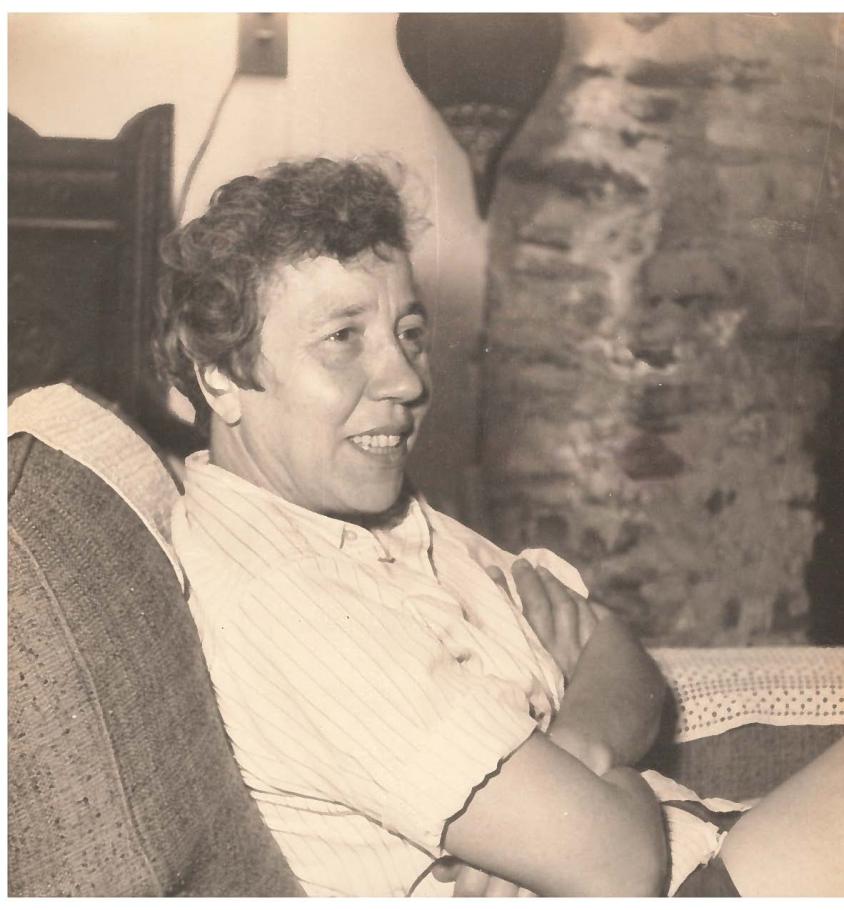 Annette Garrett at her summer house, date unknown, Photographer: Unrecorded, School for Social Work Records, RG 60, Box 1315, College Archives, Smith College, Northampton, MA.